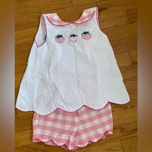 Krewe strawberry short set